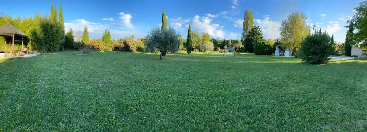 Villa Et Piscine Privatives Avec Magnifique Parc Monteux 0*,